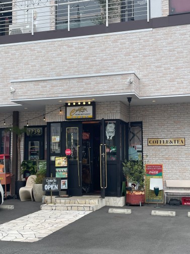 藤枝駅南口「キャデラックカフェ」